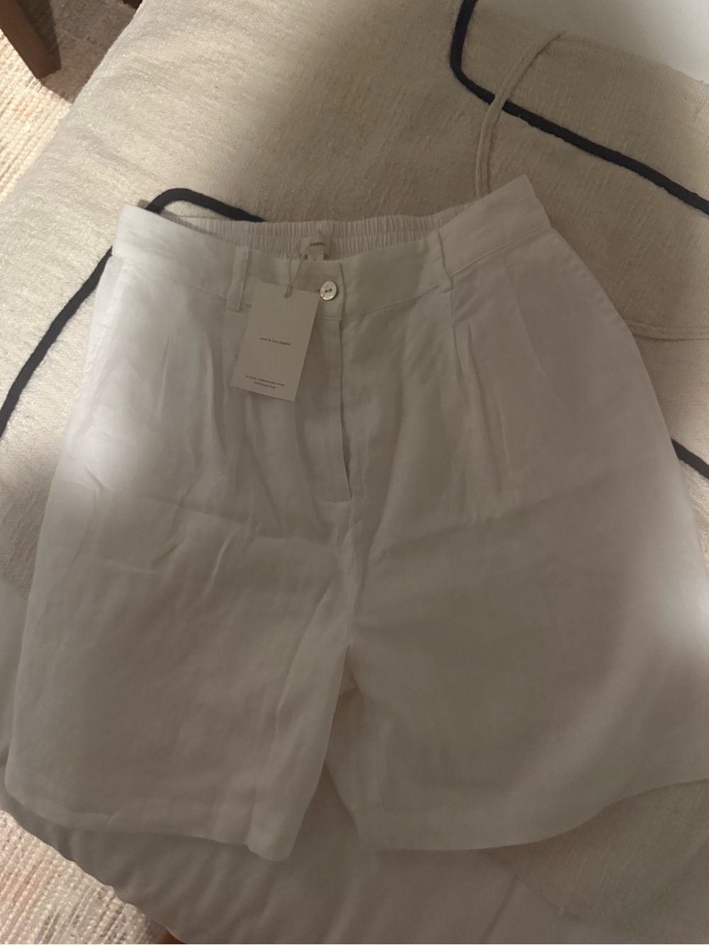 DONNI The Linen Pleated Short - size S NWT - Picture 2 of 3